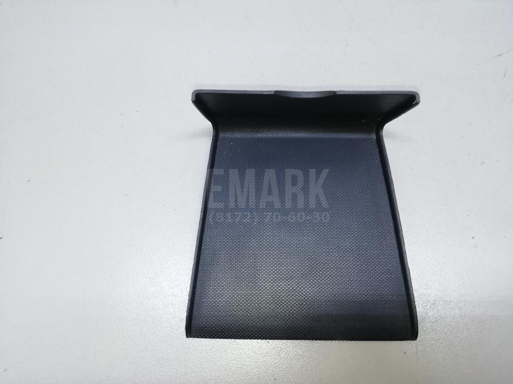 Коврик бардачка 2209725 GM