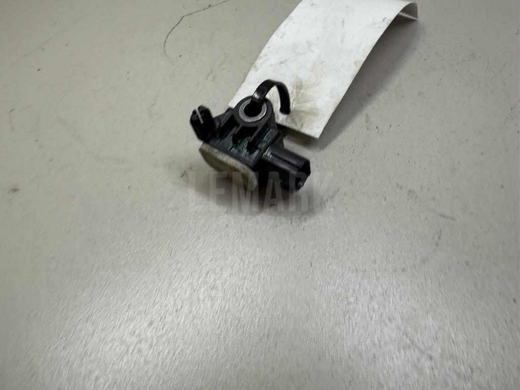 Датчик AIR BAG 959302B100 Hyundai-Kia