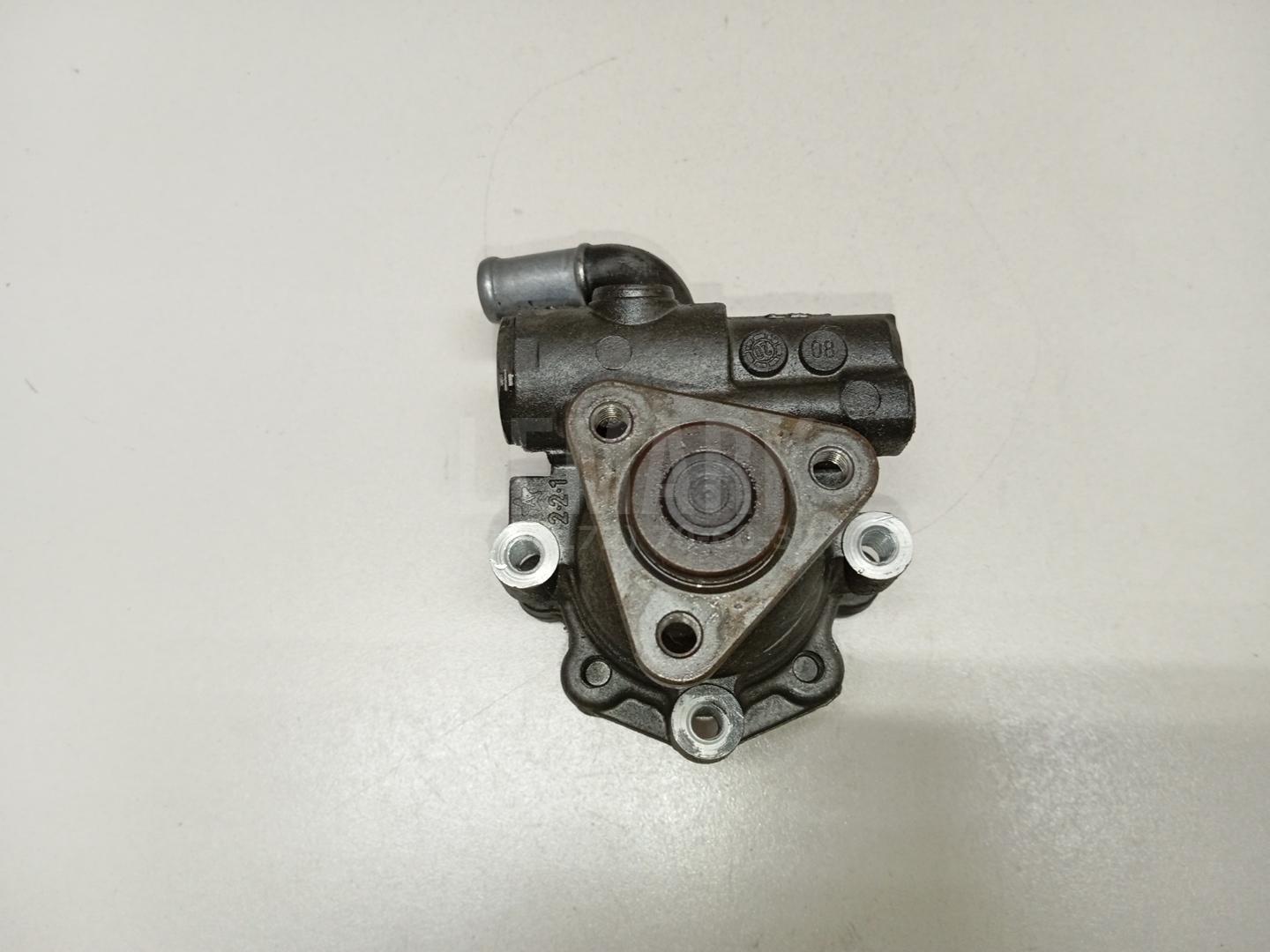 Насос гидроусилителя 7L6422154E VAG