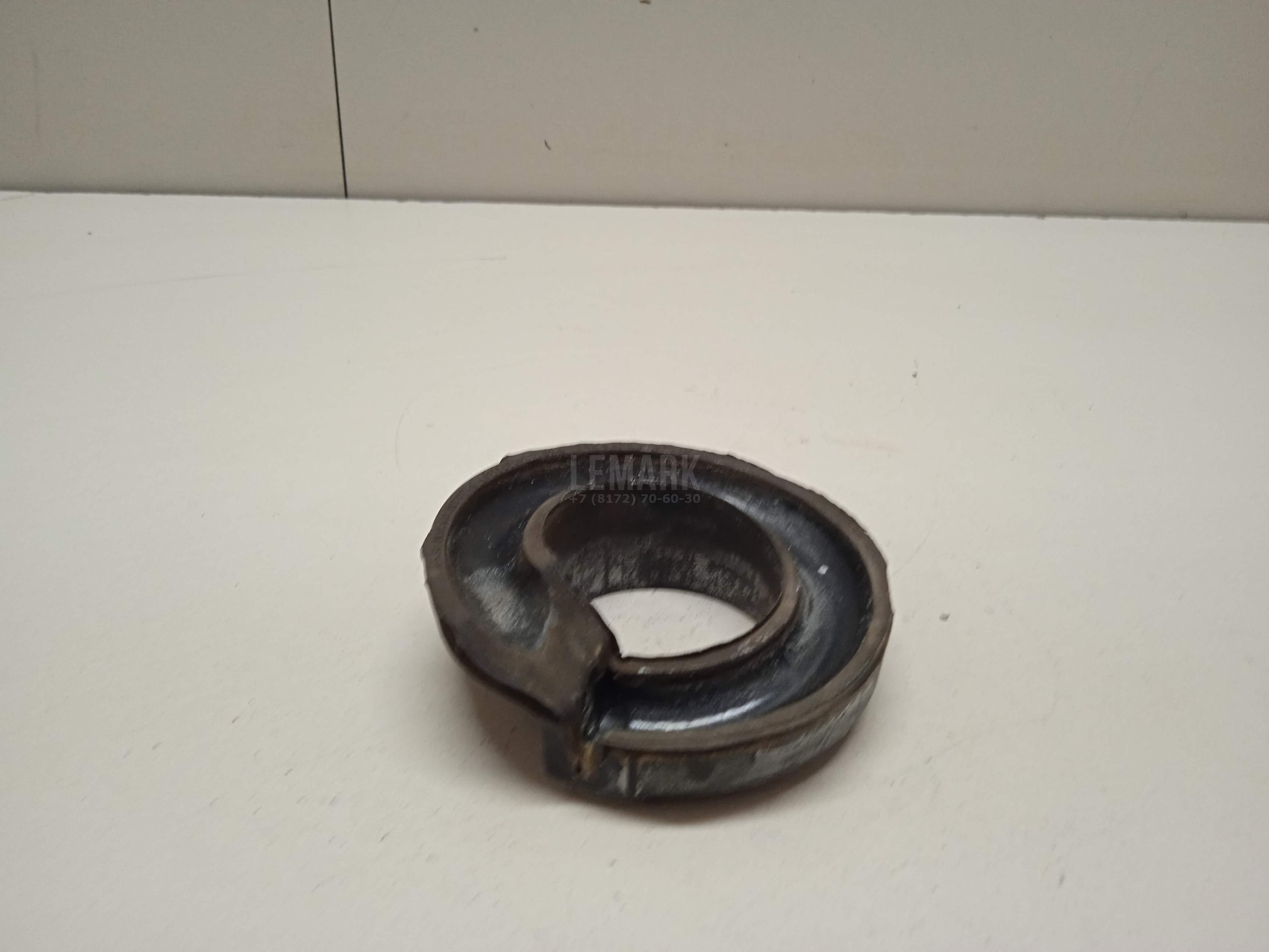 Опора передней пружины нижняя 7L0411190 VAG