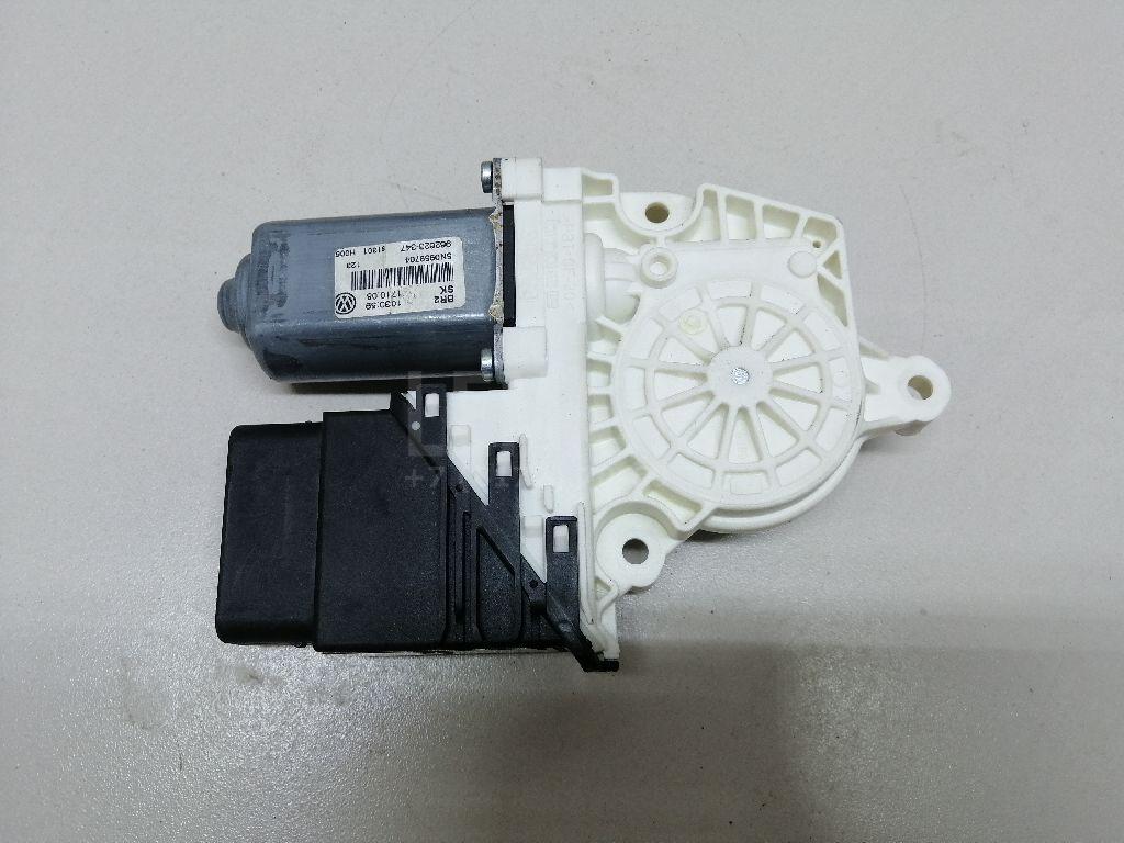 Моторчик стеклоподъемника 5N0959704DVW2 VAG