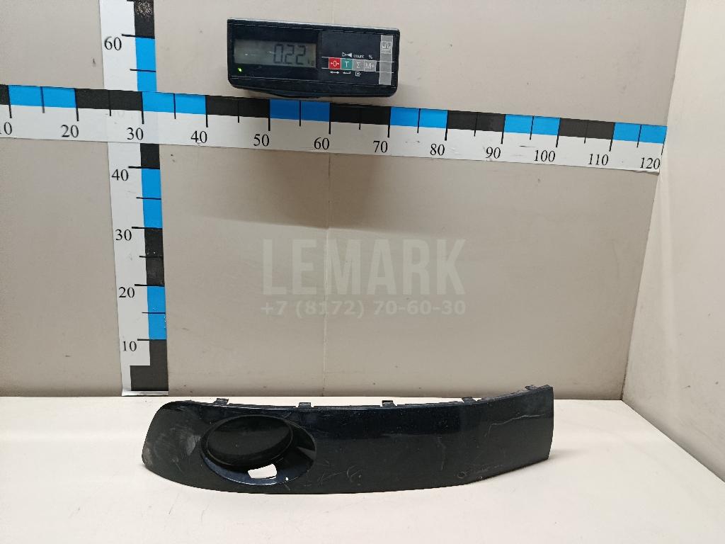 Решетка в бампер левая 7E0807489 VAG