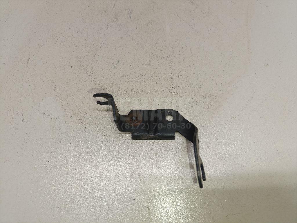 Кронштейн датчика ABS 7L0614514A VAG