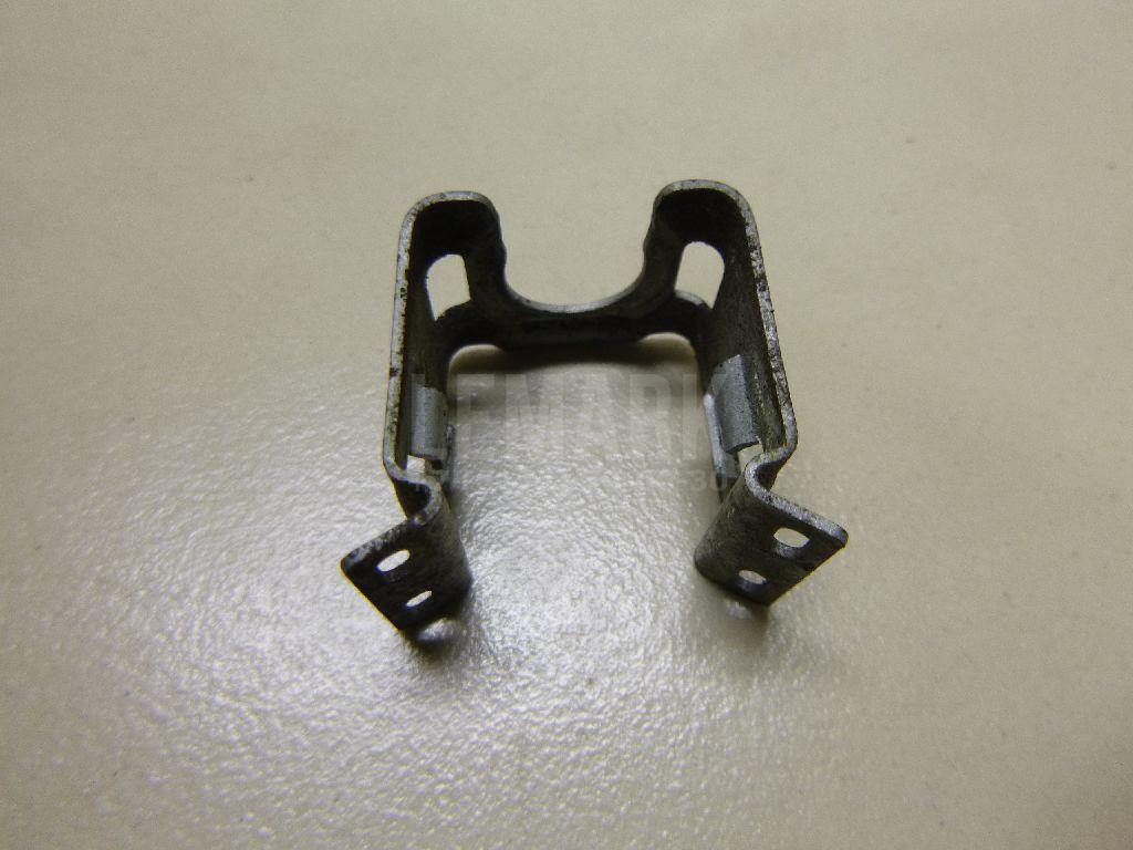 Крепеж форсунки 1429835 Ford