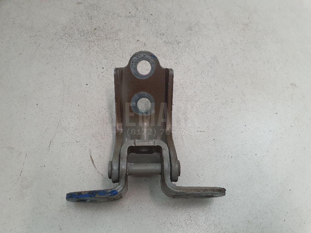 Петля двери 793102E000 Hyundai-Kia