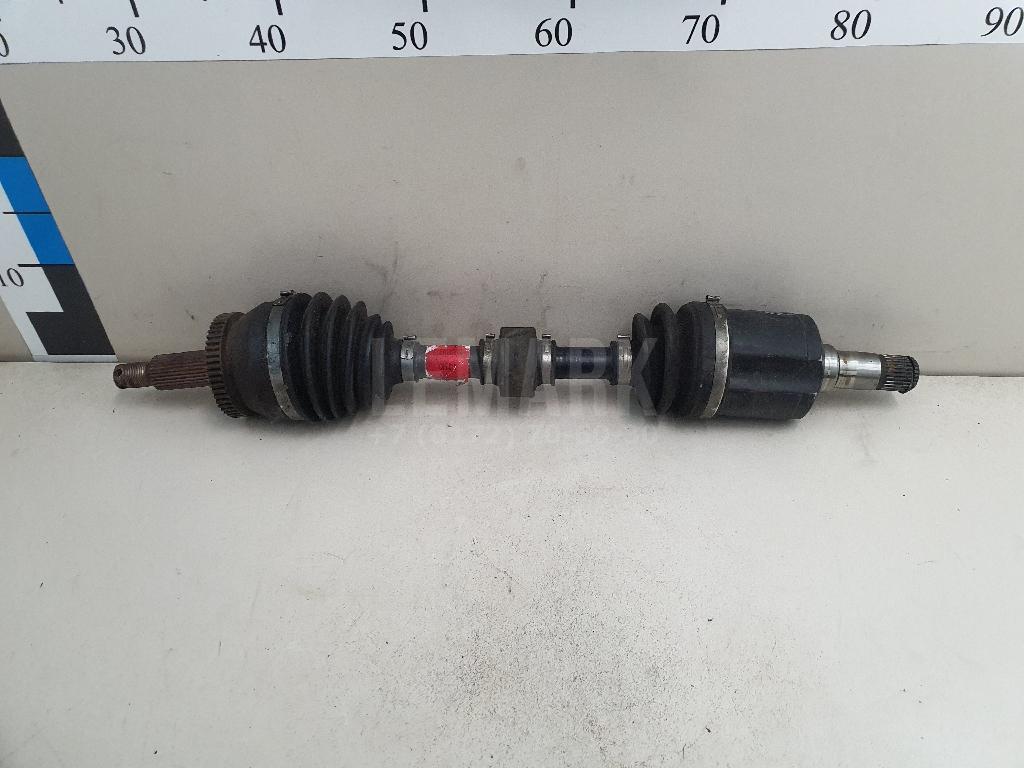 Полуось передняя левая 495002B260 Hyundai-Kia