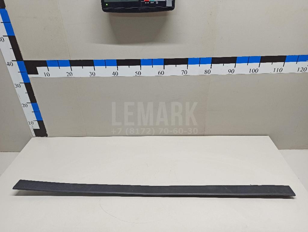 Накладка двери передней правой 87722D3000CA Hyundai-Kia