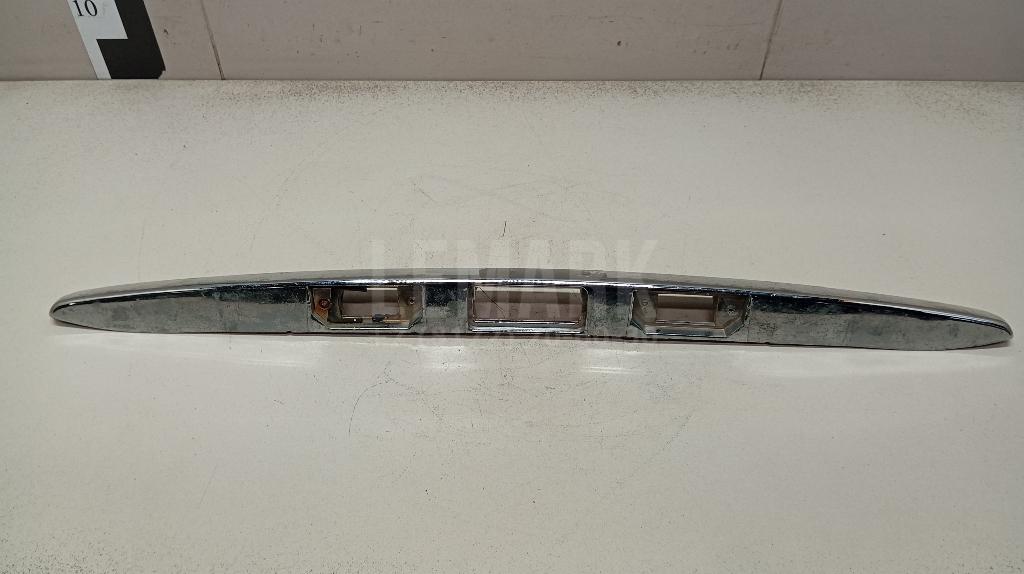 Накладка крышки багажника 1581834 Ford
