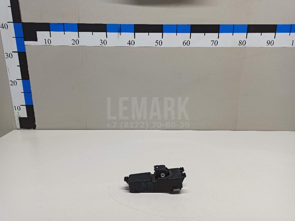 Кнопка стеклоподъемника 93575D30004X Hyundai-Kia