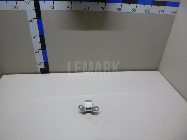 Петля двери задней правой нижняя 6877006010 Toyota