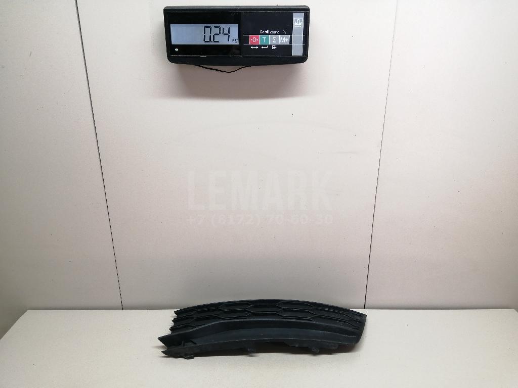 Решетка в бампер левая 5JA807367A9B9 VAG