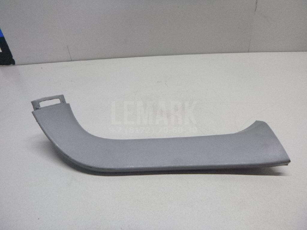 Обшивка двери багажника 679370R020B0 Toyota