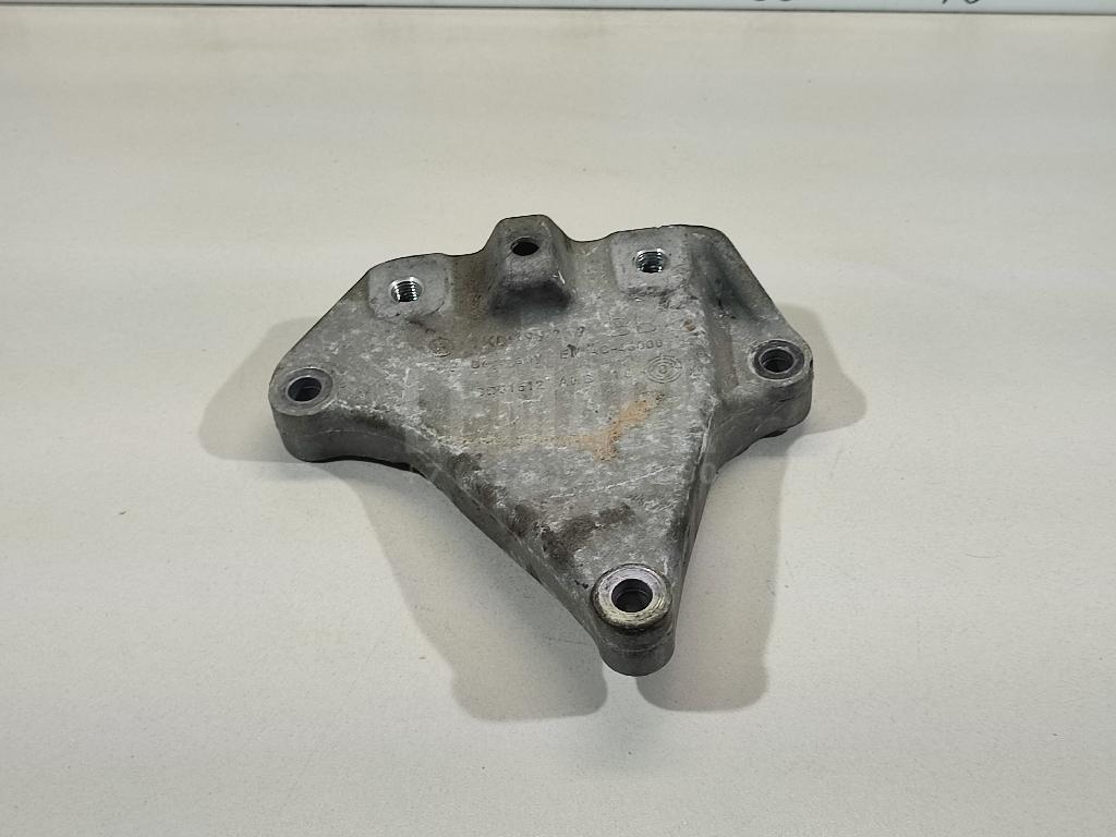Кронштейн КПП левый 1K0199117BB VAG