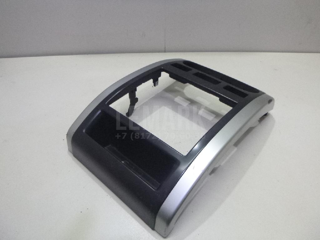 Накладка декоративная 682603UB2A Nissan