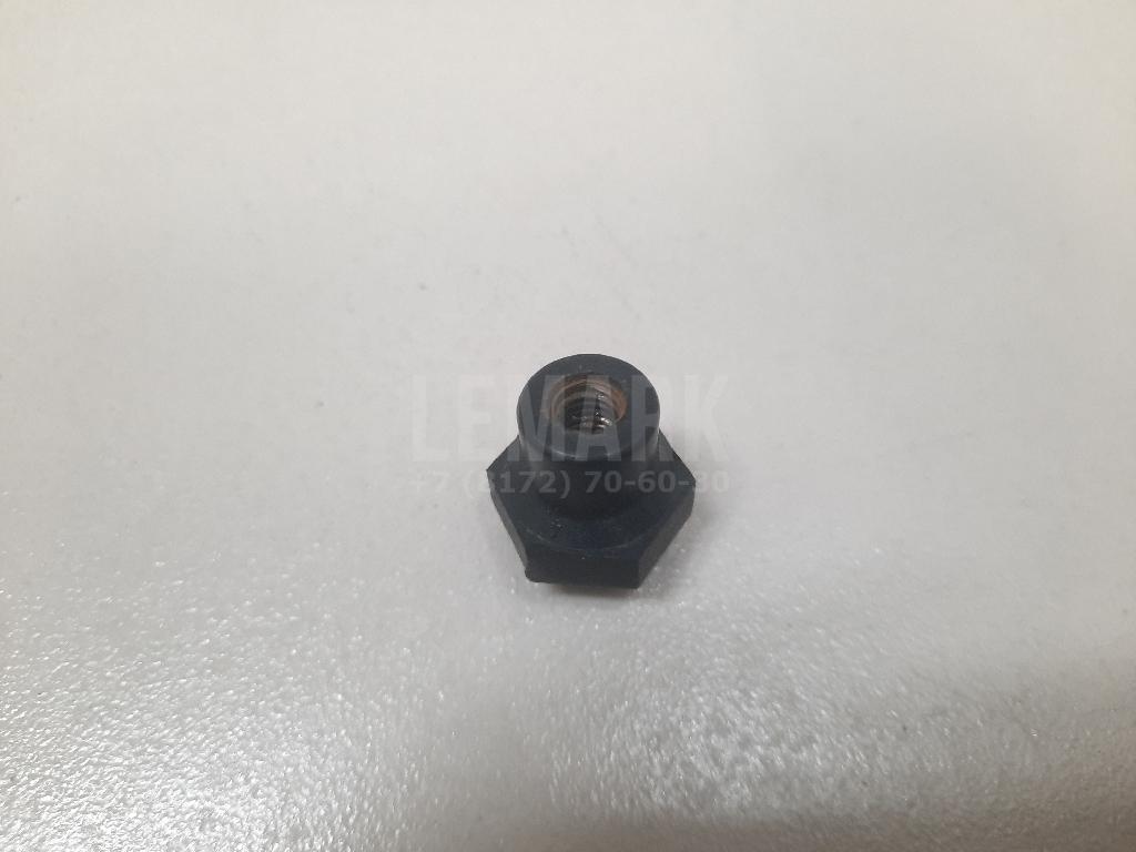 Отбойник капота для  BMW X5 E70 2007-2013