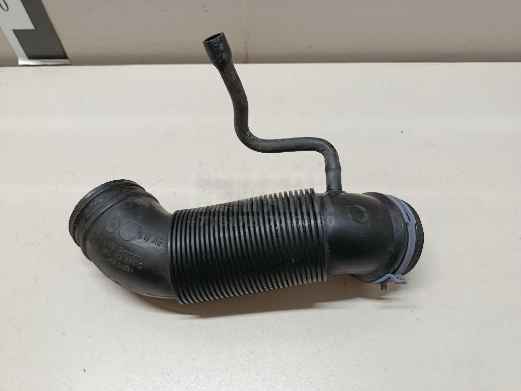 Воздуховод 6R0129684C VAG