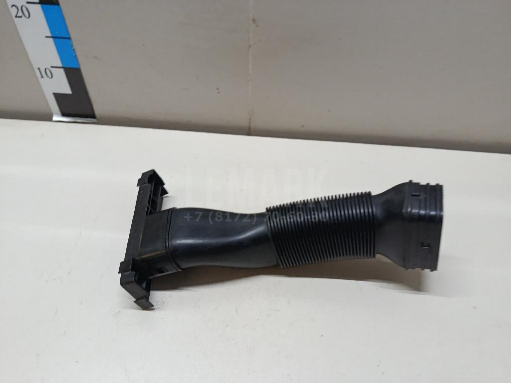 Патрубок воздушного фильтра 6R0129618F VAG