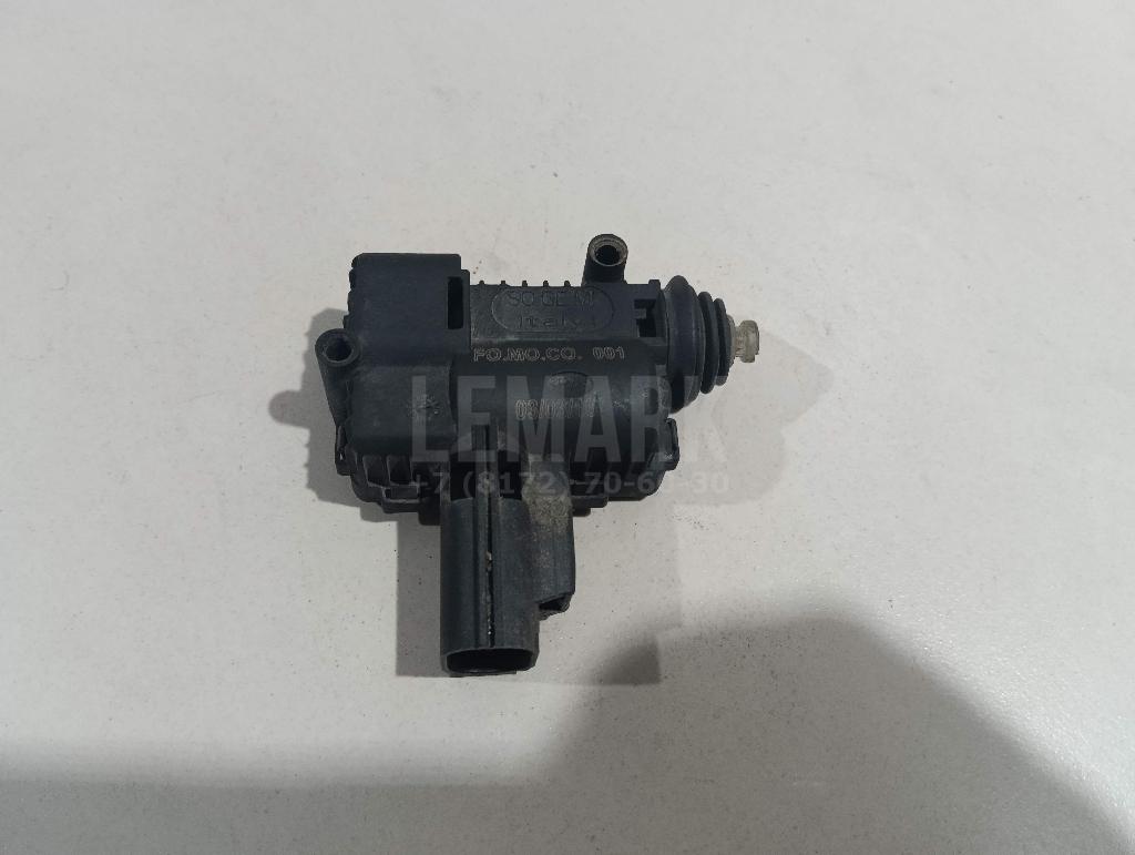 Активатор замка крышки бензобака LR104300 Land Rover