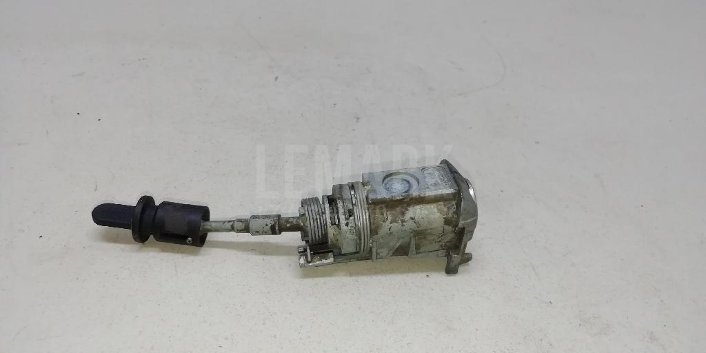 Вставка замка двери лев. для  BMW 3-serie E92/E93 2006-2012