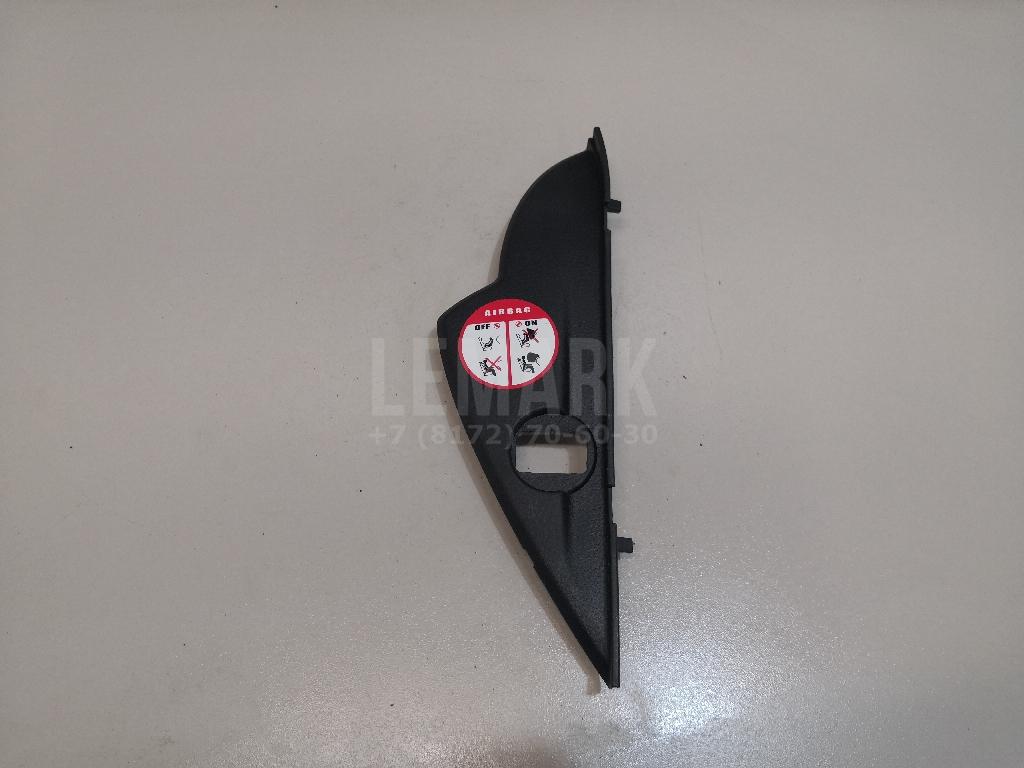 Накладка (кузов внутри) 847672P100VA Hyundai-Kia