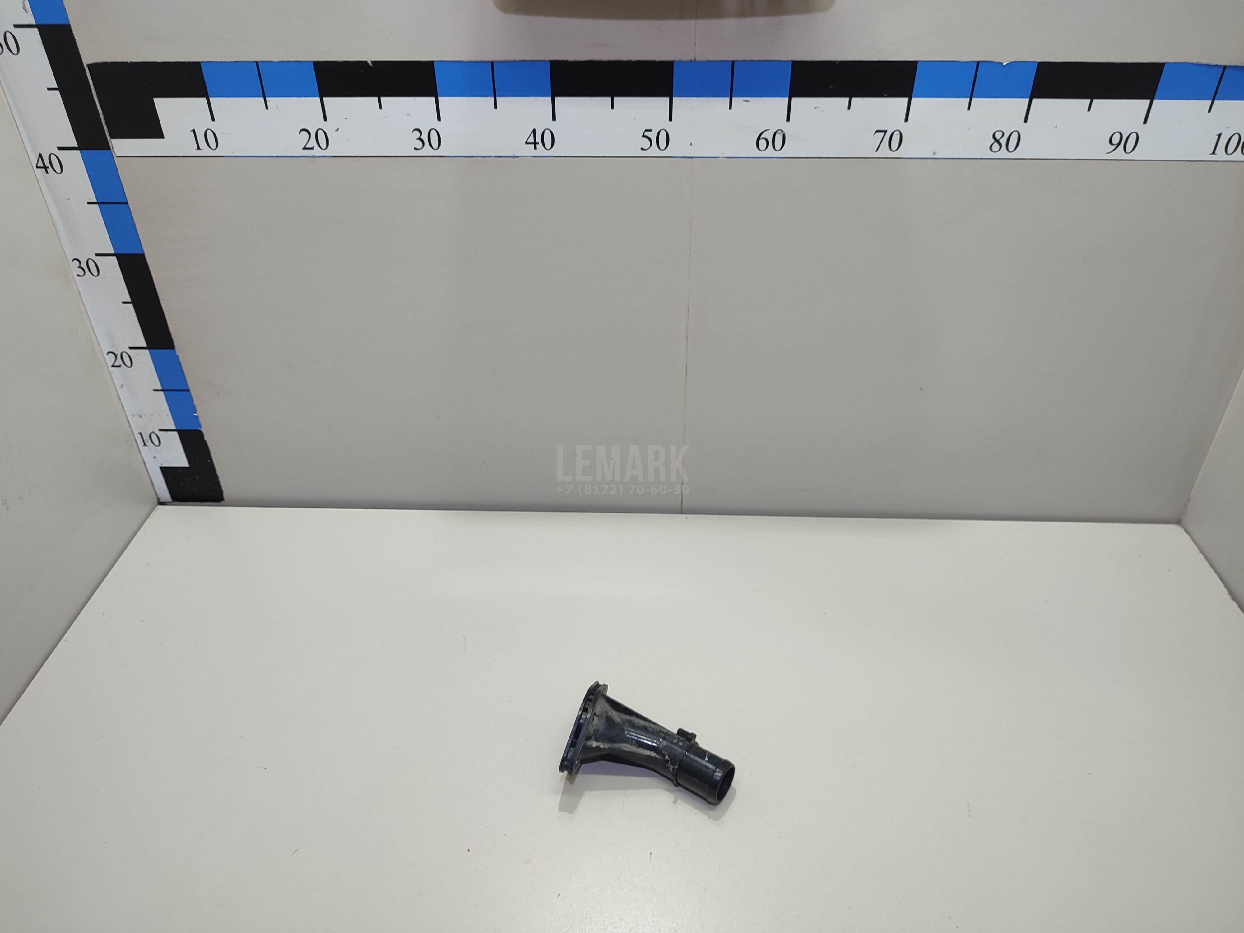 Крышка термостата 256312B051 Hyundai-Kia