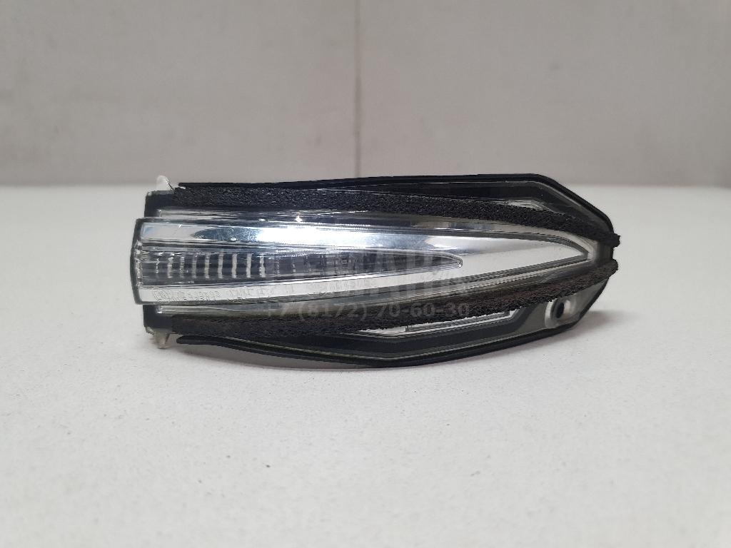 Повторитель в зеркало 8173042020 Toyota