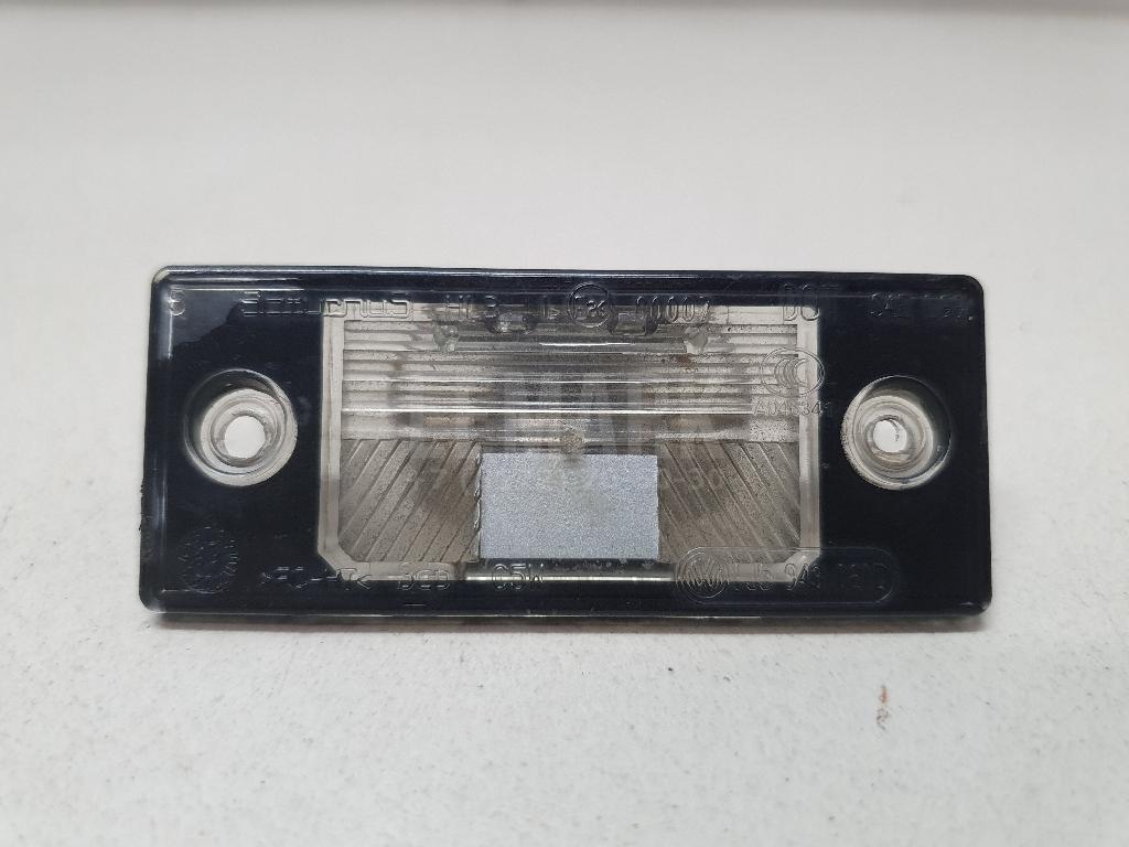 Фонарь подсветки номера 1J5943021D VAG
