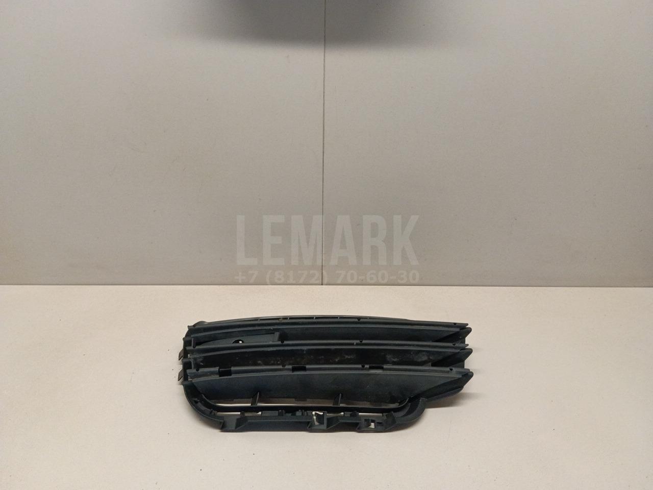 Решетка в бампер левая 7P68546619B9 VAG
