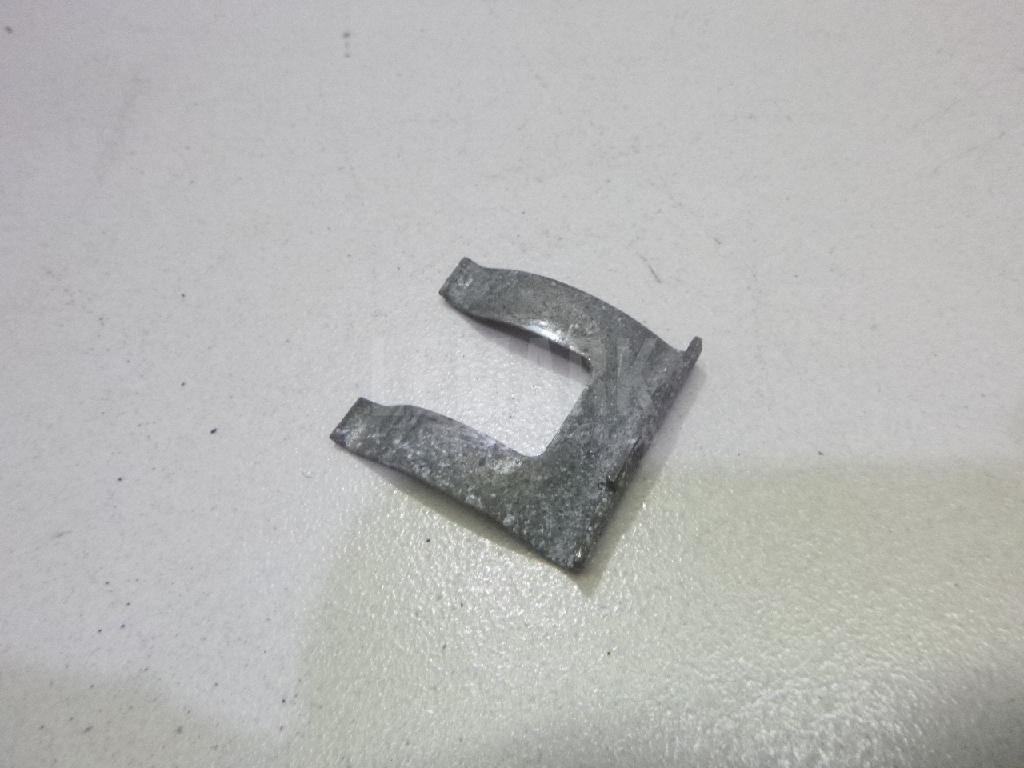 Крепление тормозного шланга 462062J00A Nissan