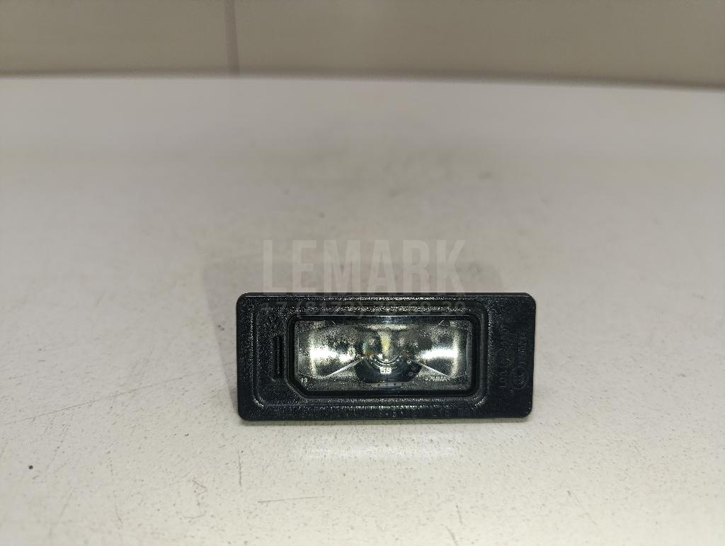 Фонарь подсветки номера 5NA943021 VAG