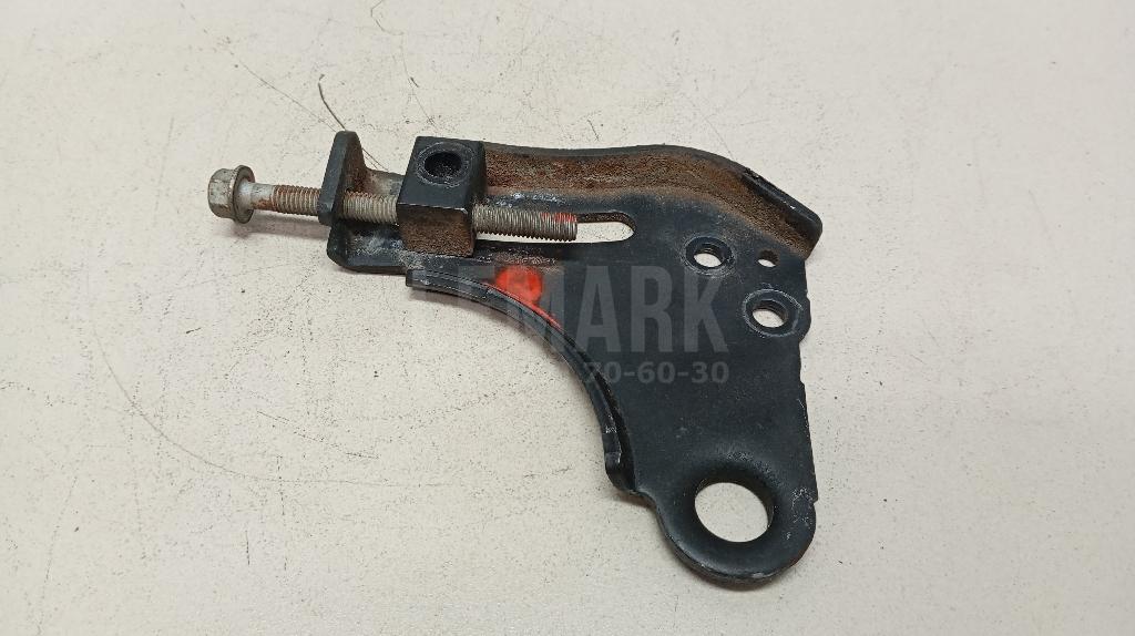 Планка натяжения ремня генератора 374602B006 Hyundai-Kia