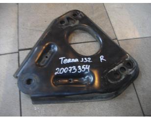 Кронштейн передней балки для Nissan Teana J32 2008-2013 с разбора состояние отличное