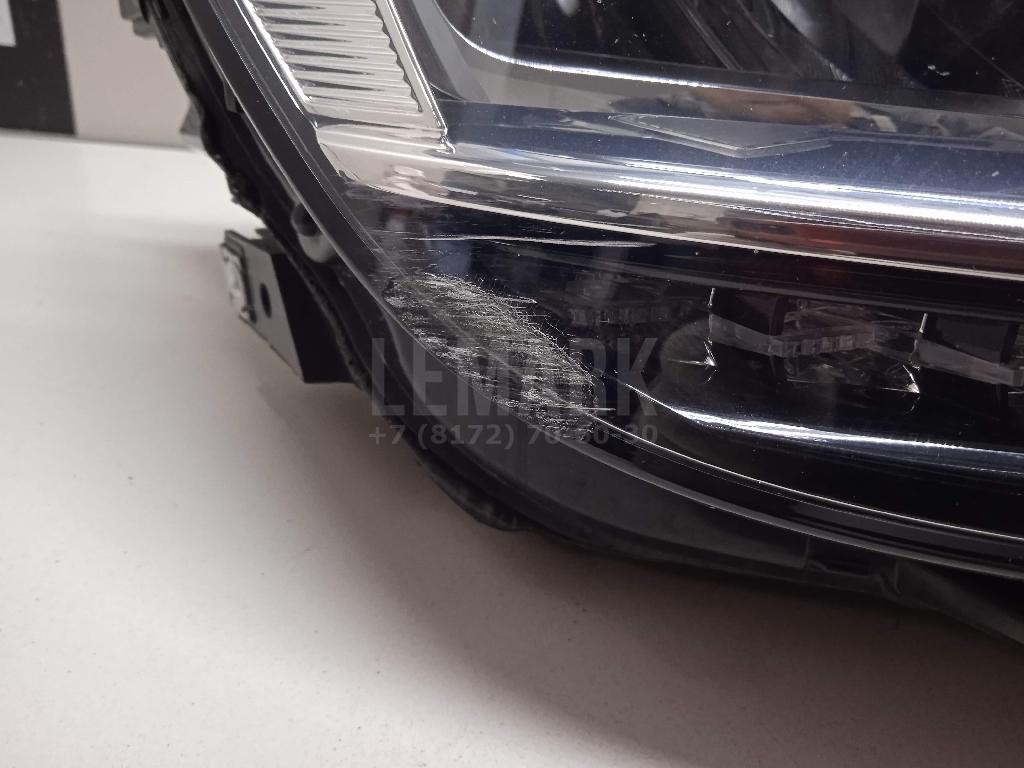 Фара правая 5NC941774D VAG