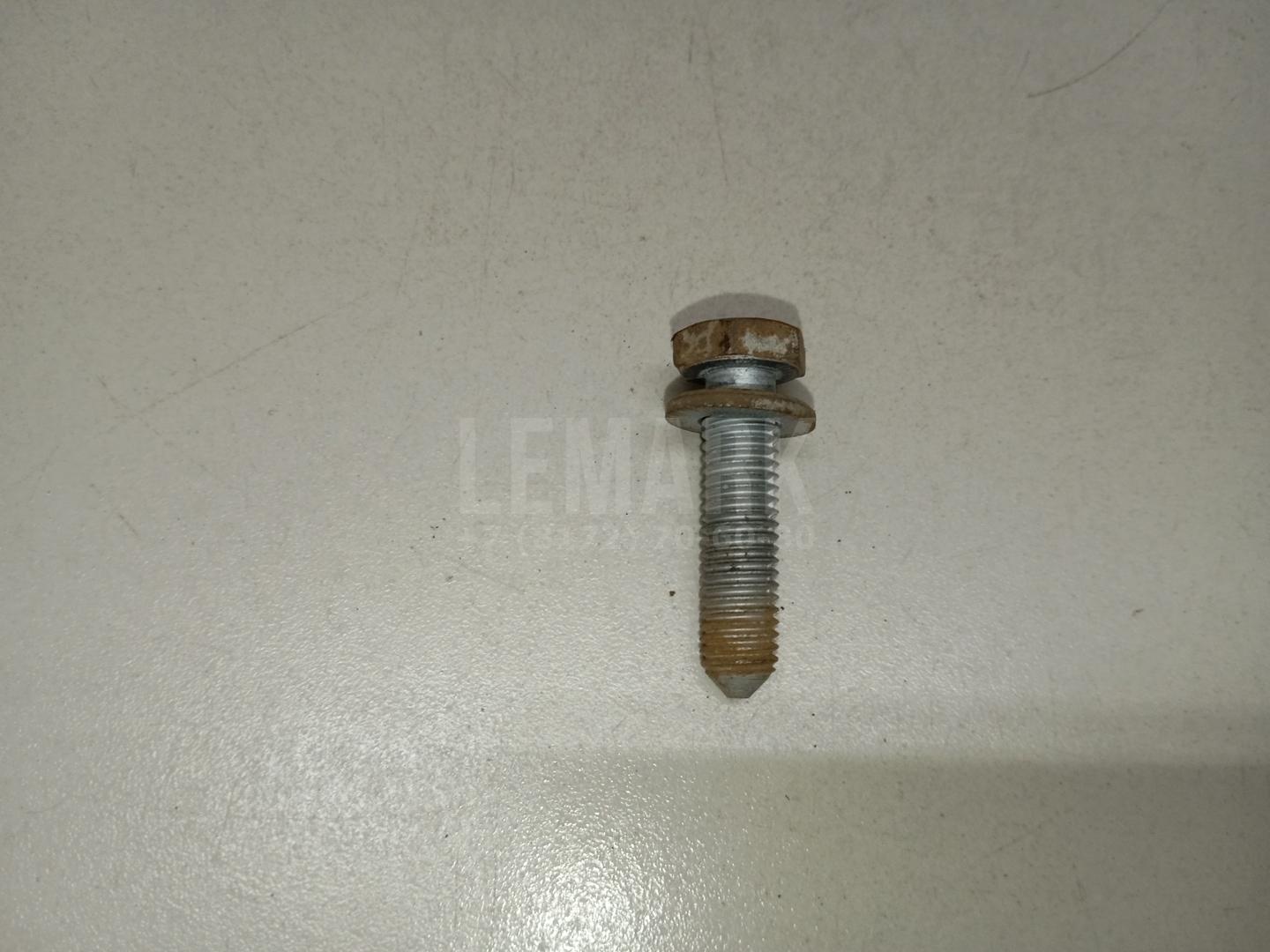 Болт WHT003853 VAG