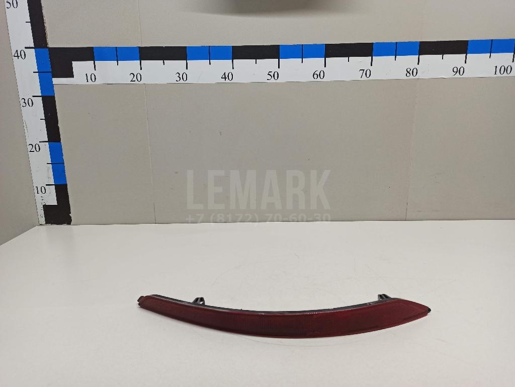 Отражатель в бампер правый 60U945106 VAG