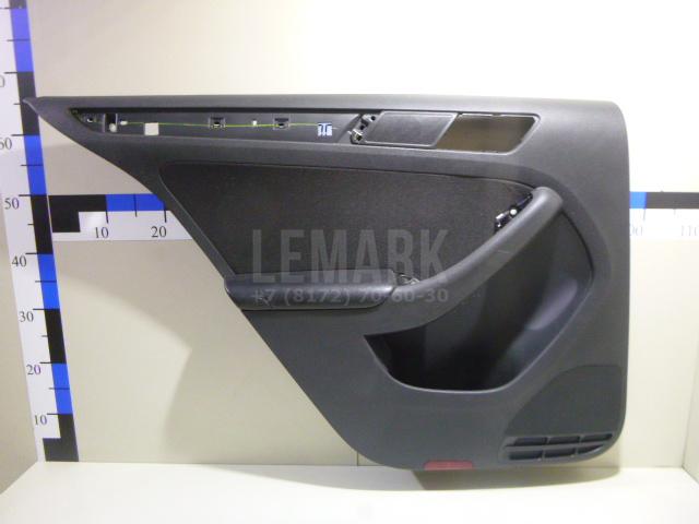 Обшивка двери задней левой 5C6867211LAHD VAG