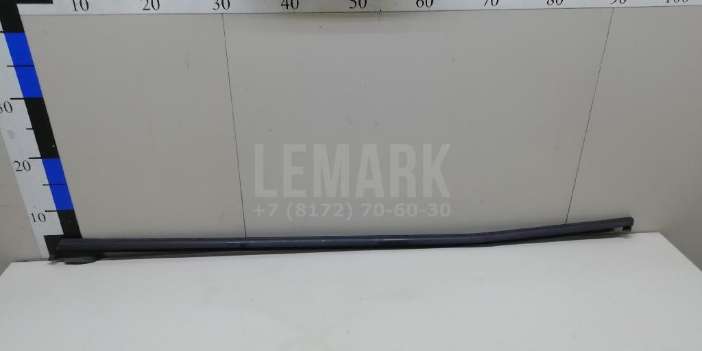 Накладка стекла заднего левого 5JA839477B VAG