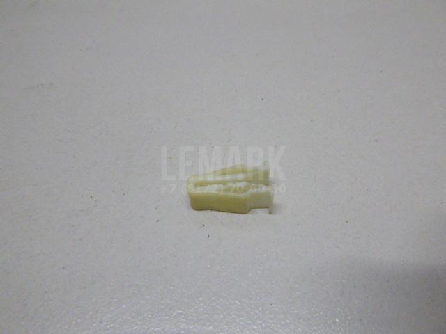 Крепеж 847472L000 Hyundai-Kia
