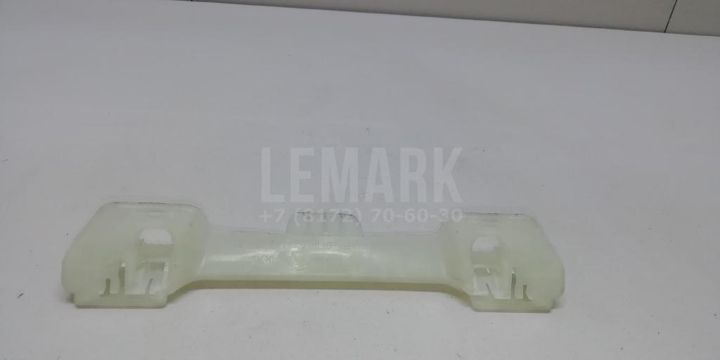 Кронштейн ручки 1K0858685B VAG