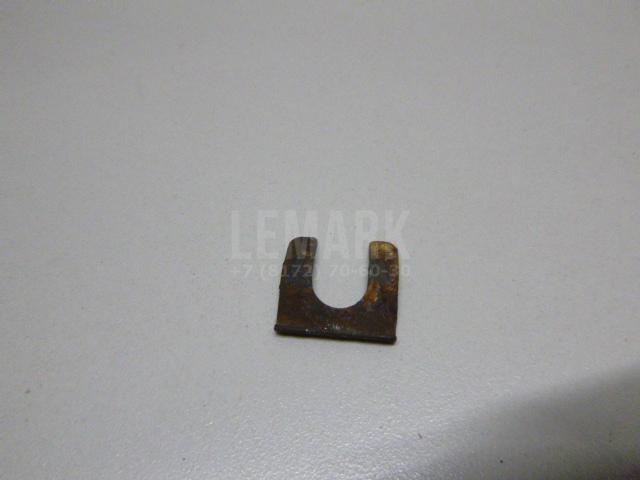 Крепеж 587272D000 Hyundai-Kia