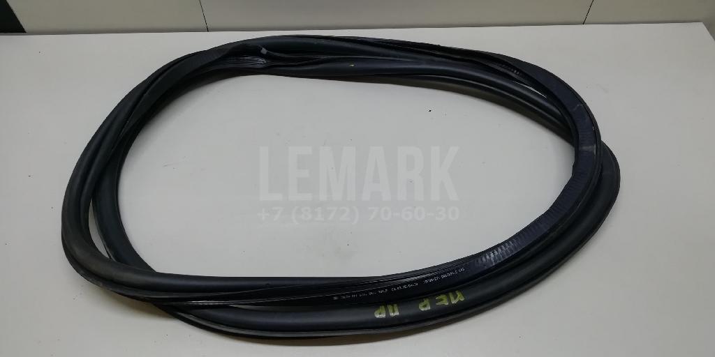 Уплотнитель (внутри) 5JA867366G5AP VAG