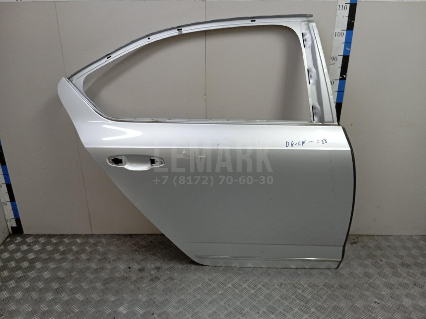 Дверь задняя правая 5ED833052A VAG