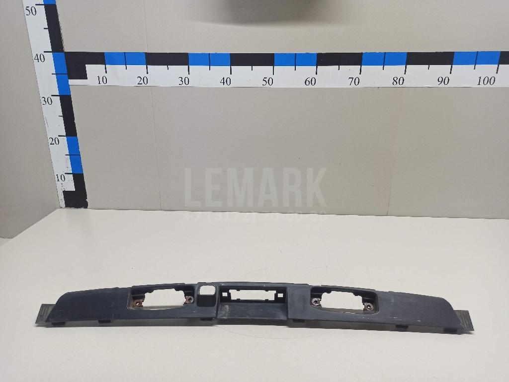 Накладка двери багажника 873122P510 Hyundai-Kia