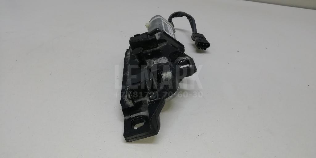 Замок багажника для  BMW 5-serie E60/E61 2003-2009