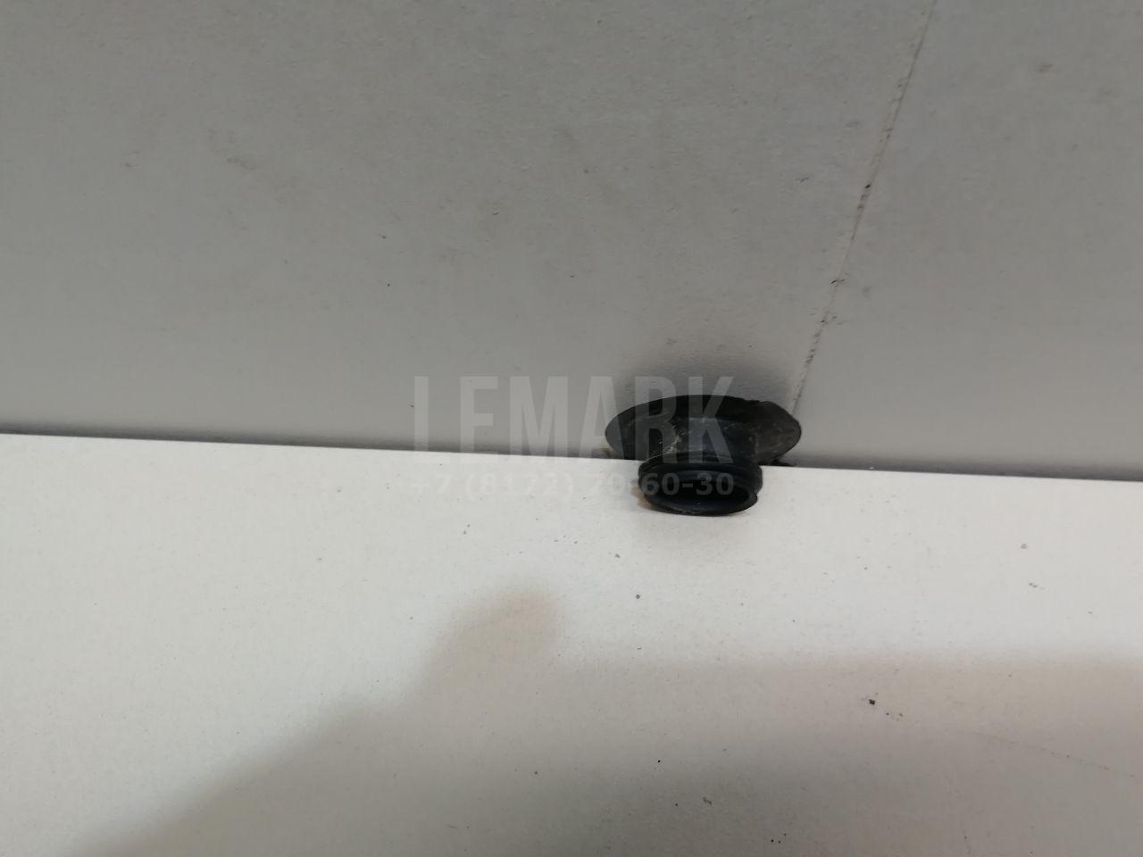 Крышка опоры переднего амортизатора 4868442020 Toyota