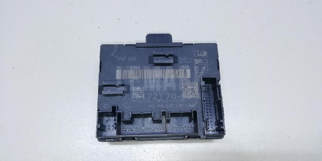 Блок комфорта 5Q0959592B VAG