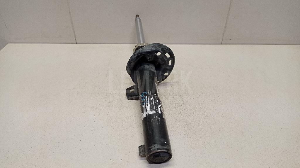 Амортизатор передний 7N0413031J VAG
