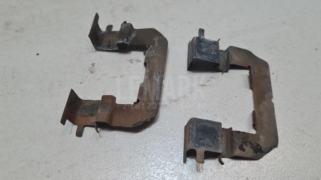 Скоба крепления тормозных колодок 581440W100 Hyundai-Kia