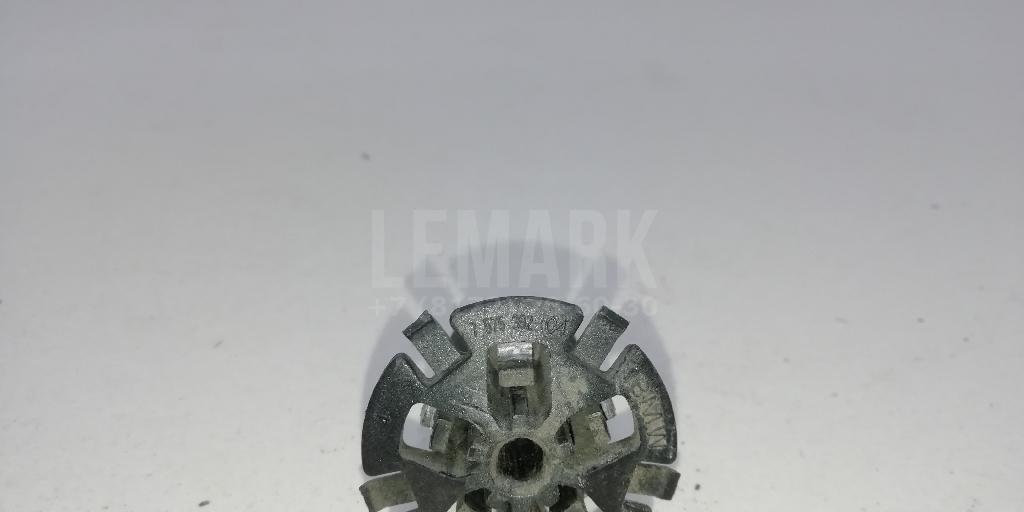 Кронштейн радиатора для  Audi A4 [B6] 2000-2004