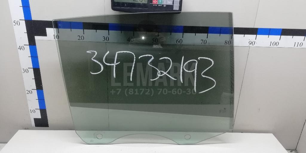Стекло двери задней правой